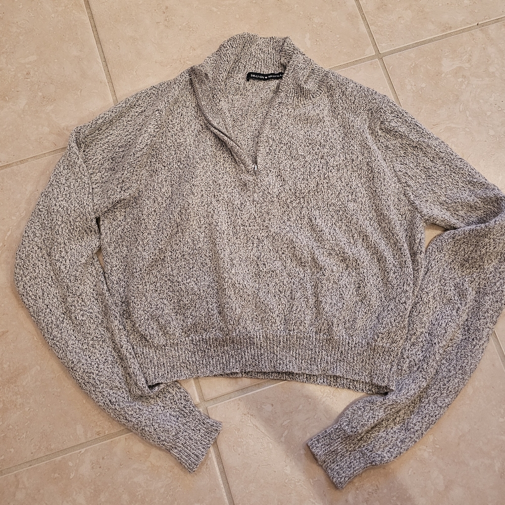 Brandy Melville Half Zip Crop Noella Sweater Long-sleeved Gray
